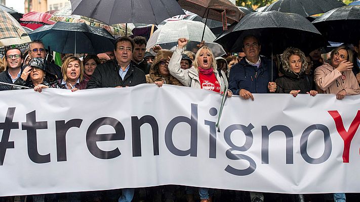 Telediario 1 - Extremadura lleva años reclamando un "tren digno" ante unas máquinas antiguas y una red sin electrificar