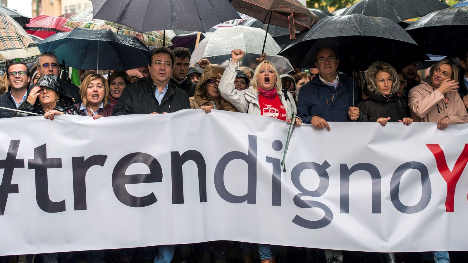 Extremadura lleva años reclamando un "tren digno" ante unas máquinas antiguas y una red sin electrificar