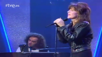 �Pero esto qu� es? - C�mplices - Es por ti | Ver