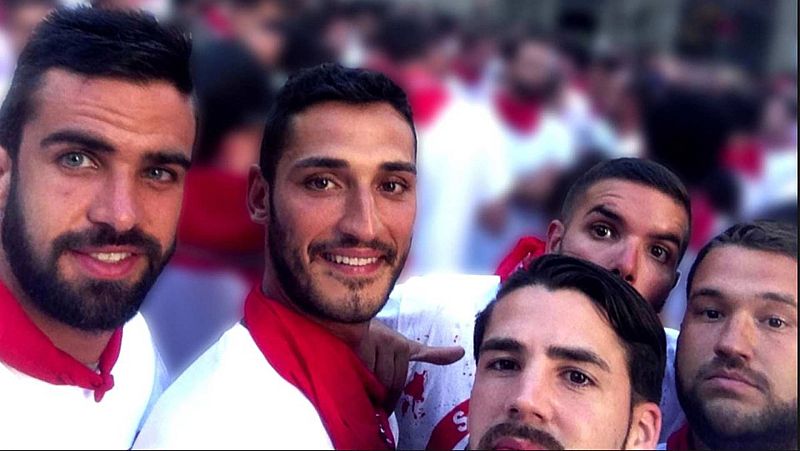 La Audiencia de Navarra mantiene en libertad provisional a 'La Manada' al no apreciar riesgo de fuga