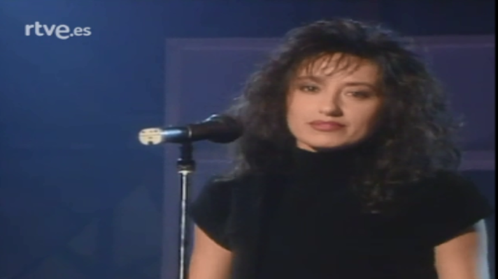 La mejor canción jamás cantada - Luz Casal - No me importa nada