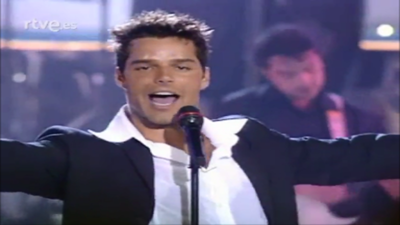 Risas y estrellas - Ricky Martin - María