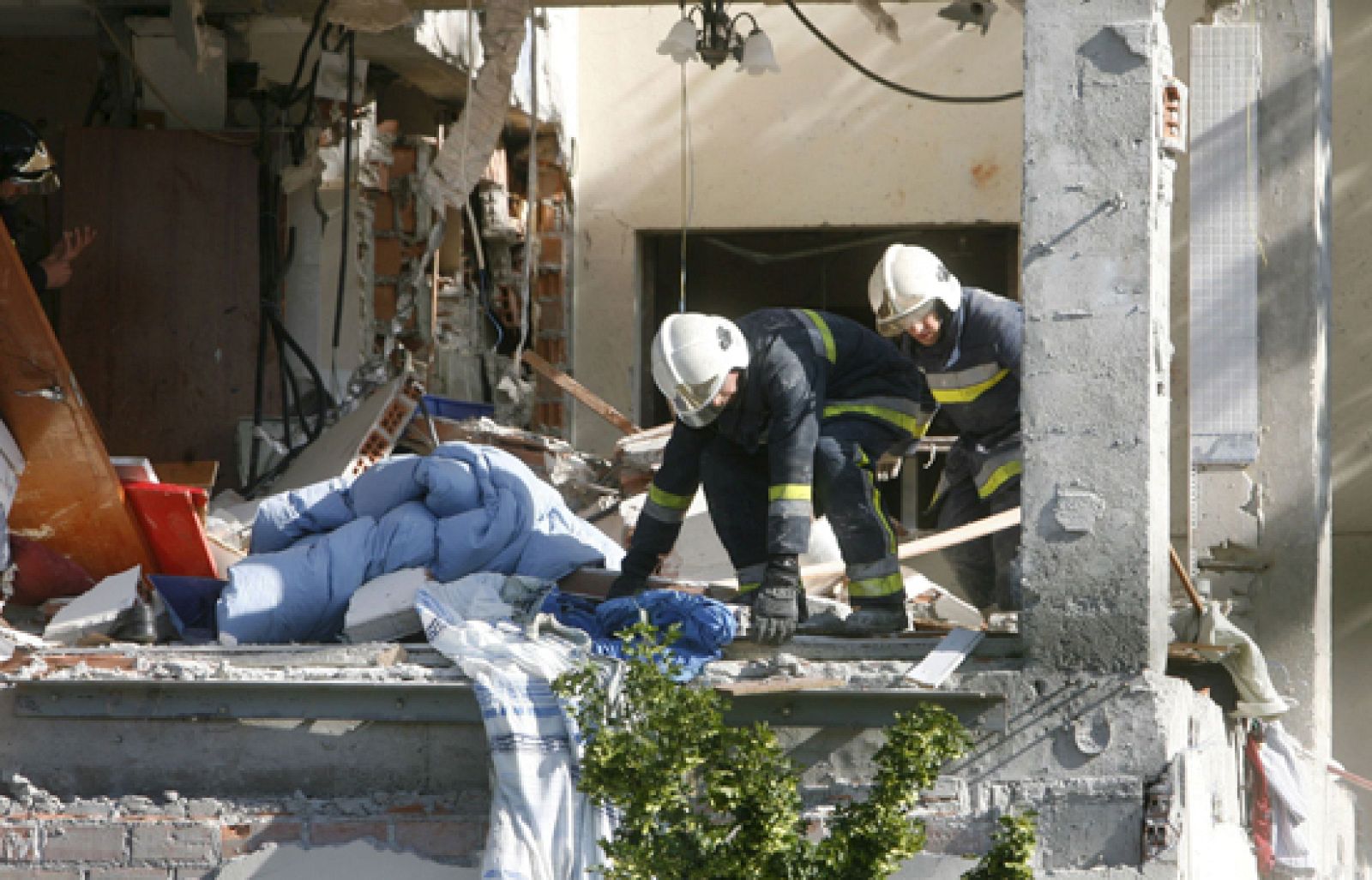Un muerto en una explosión de gas en una vivienda de Granada