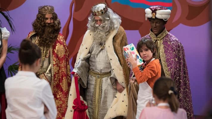 MasterChef Junior - Los jueces magos llenan de regalos las cocinas