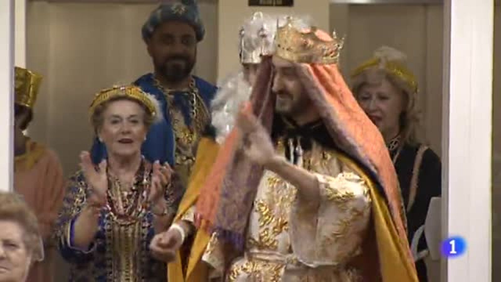 Los Reyes Magos no se olvidan de los mayores - ver ahora