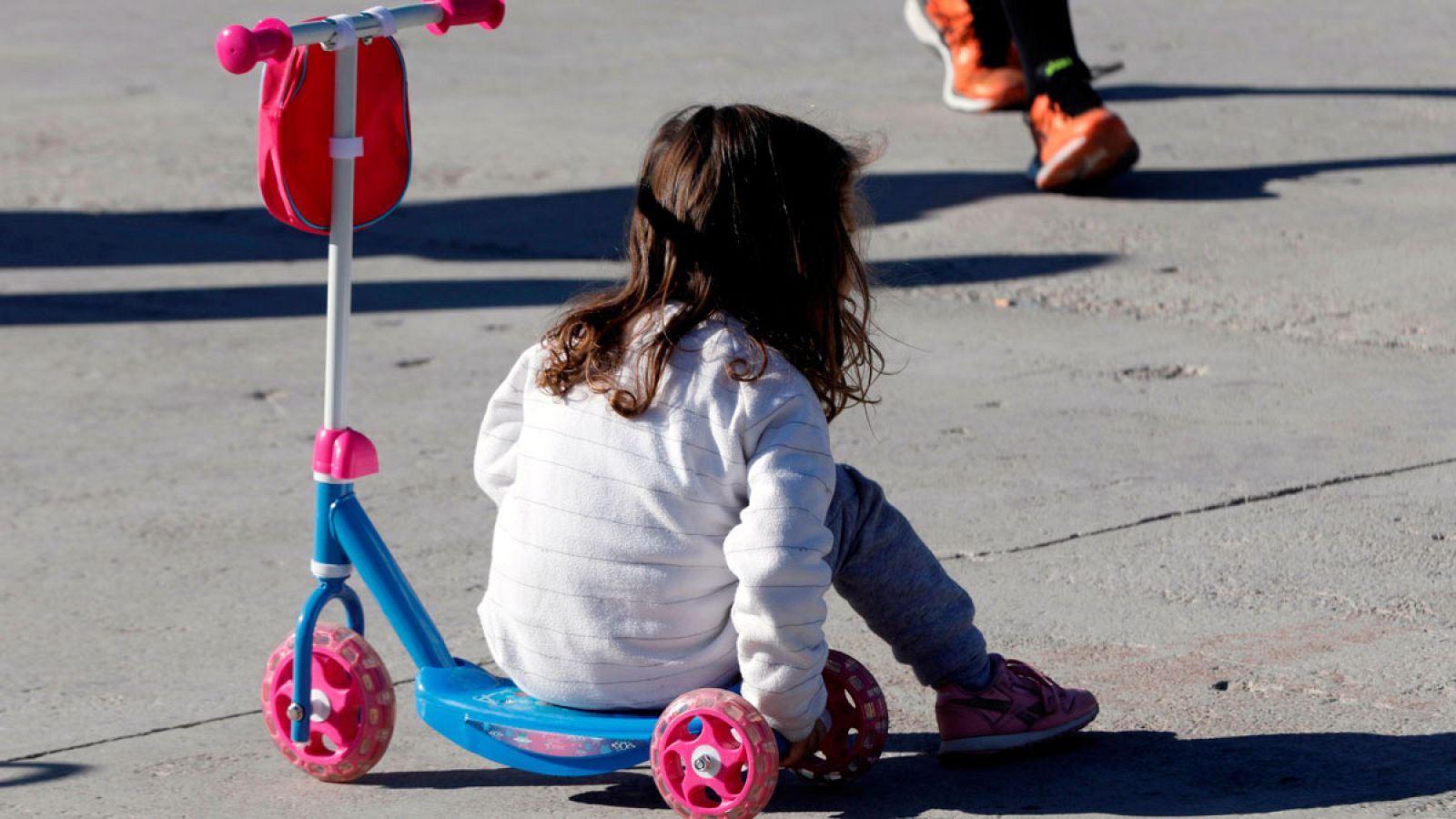 La ilusión de los niños al abrir los regalos de los Reyes magos