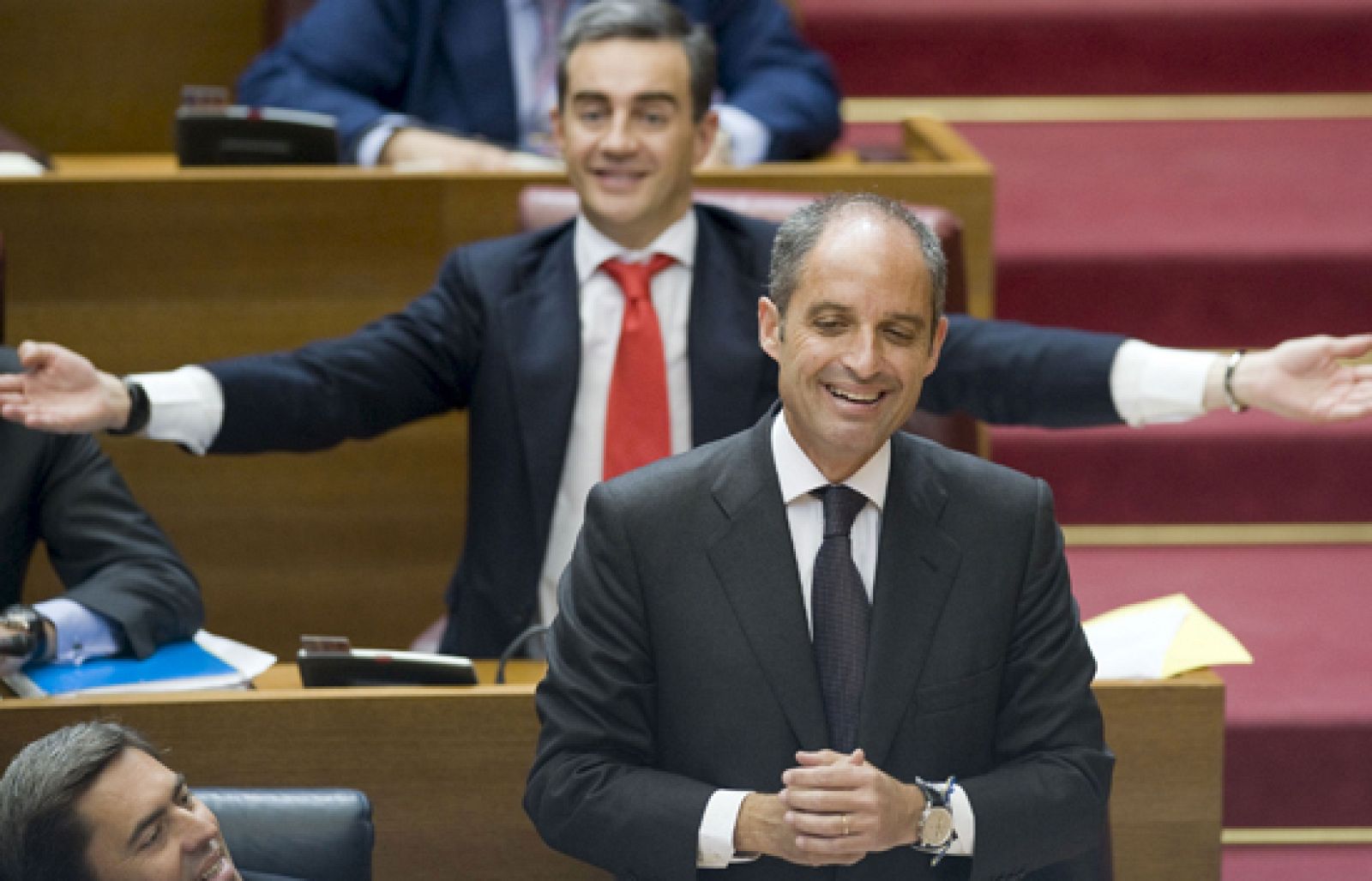 En las Cortes Valencianas se ha hablado  del caso Gürtel | Ver