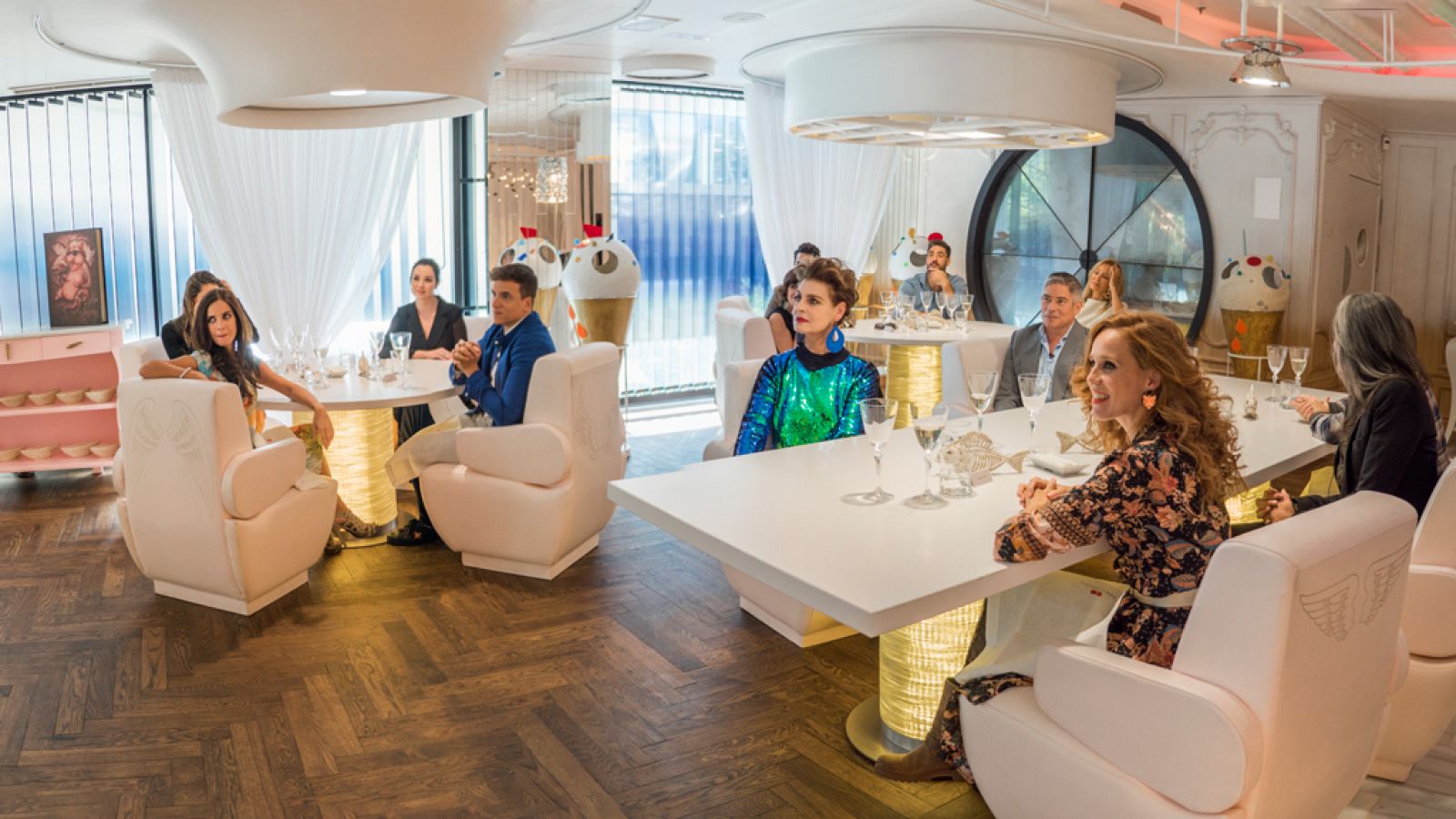 Carmen Lomana y Antonia DellAtte entran en cocinas | Ver