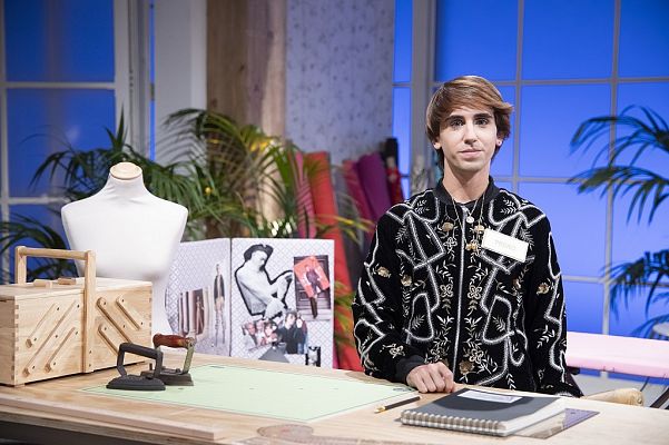 Maestros de la costura - Pedro 20 años. Huelva. Estudiante.