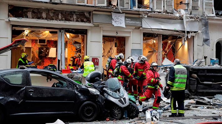 Informativo 24h - Varios heridos en una explosión en una panadería ne el centro de París