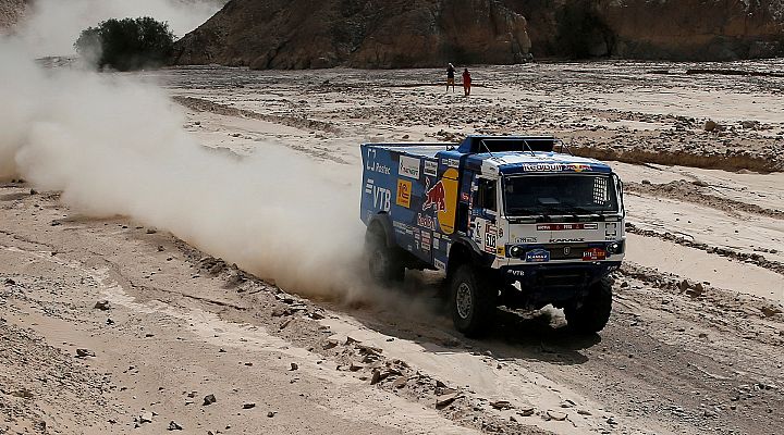 Dakar - Dakar 2019: Un camión, excluido por atropellar a un espectador y no auxiliarlo