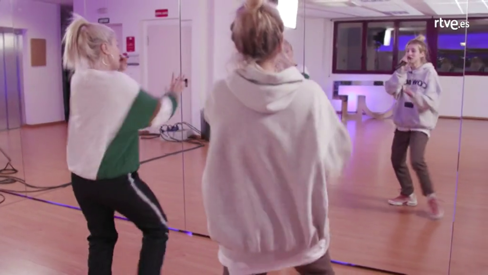 Los concursantes ensayan las coreografías para la gala de selección de Eurovisión 2019