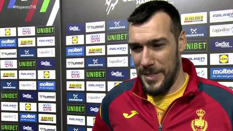 El pivote de Petrer reconoce ante las cámaras de TVE que el conjunto nipón sorprendió en la primera parte.