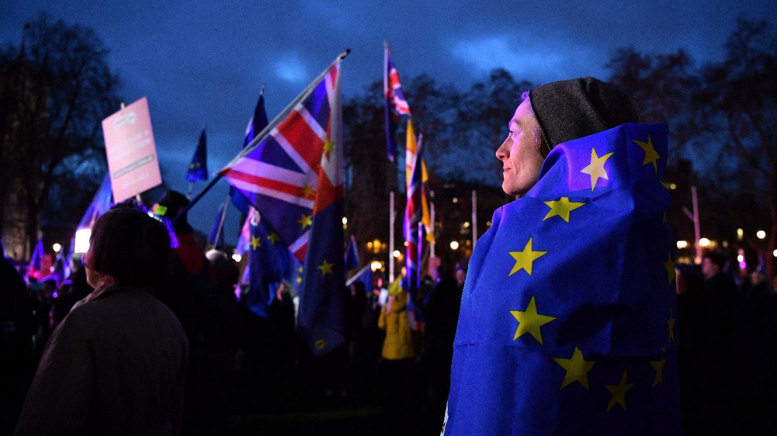 La 2 Noticias - 15/01/19 - ver ahora