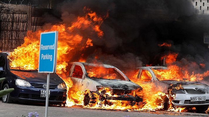 Telediario 1 - Al menos 15 muertos y varios heridos en un ataque yihadista de Al Shabab en un complejo hotelero en Kenia