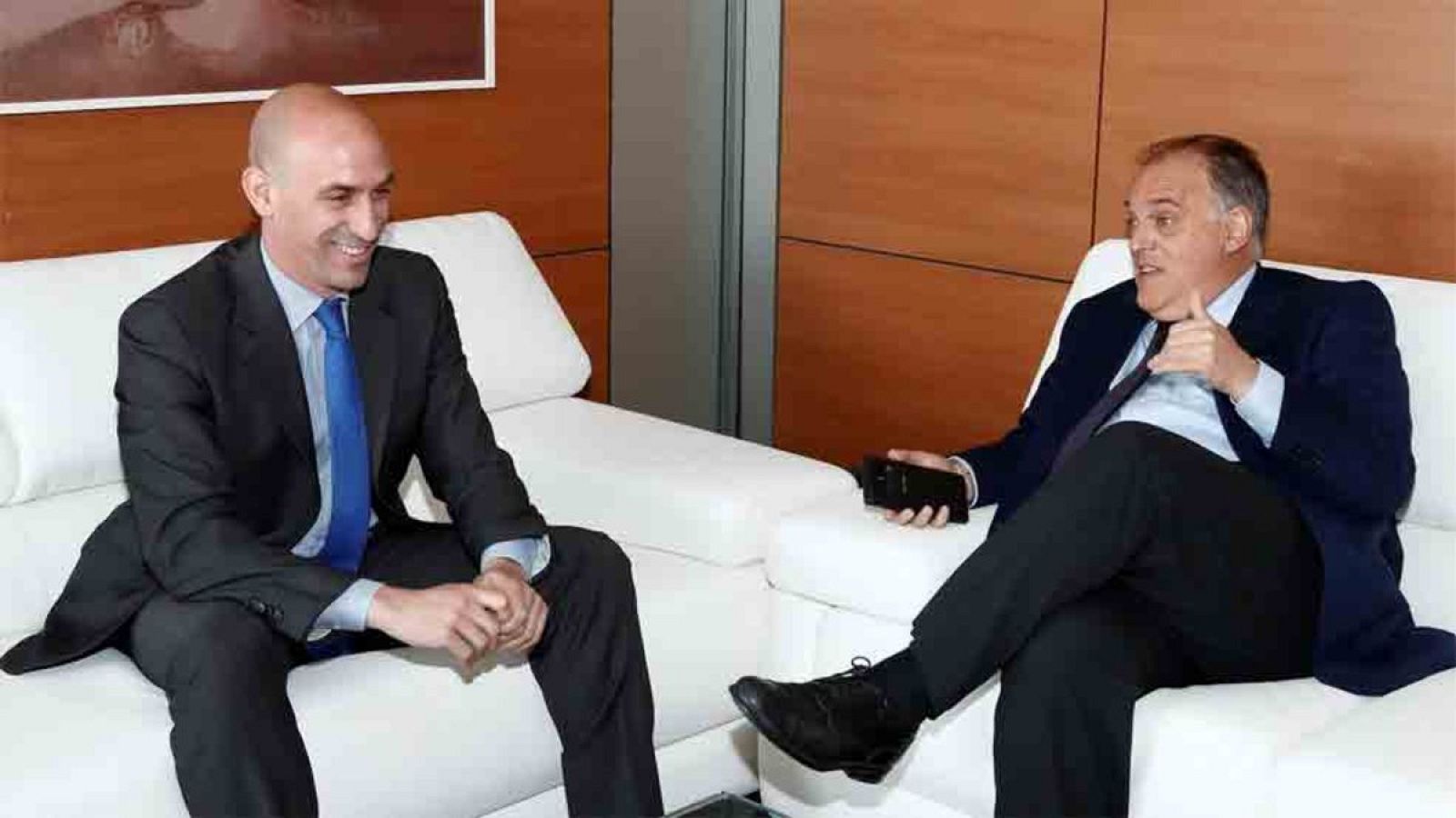 El Reus - Las Palmas, finalmente suspendido | Ver