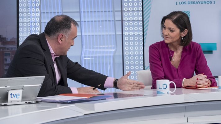 Los desayunos - Reyes Maroto y Manuel Valls