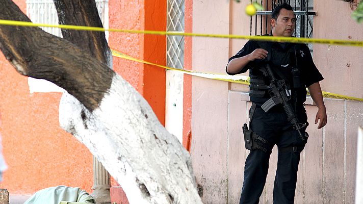 Telediario 1 - Récord histórico de la violencia en México: un asesinato cada 15 minutos en 2018