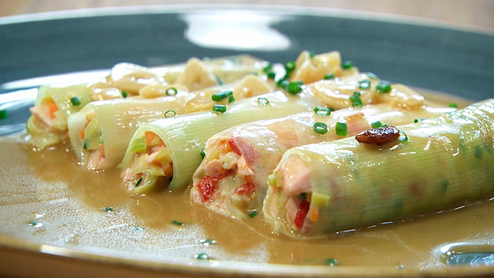 Torres en la cocina - Canelones de puerro