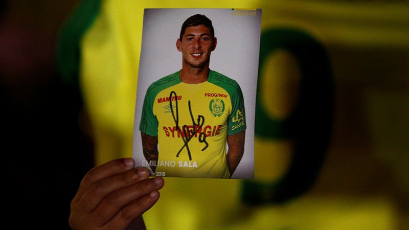 "¡Qué miedo tengo!": el mensaje del futbolista Sala antes de que desapareciera su avioneta