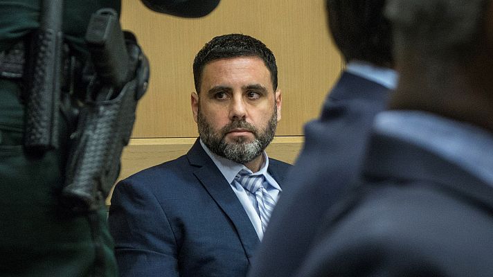 Telediario 1 - Un miembro del jurado que declaró culpable a Pablo Ibar se retracta y la defensa pide la anulación