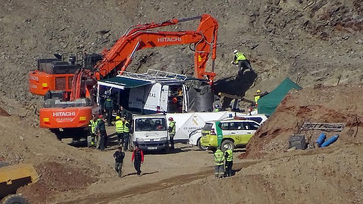 Telediario 1 - Todo listo para que los mineros inicien la fase final del rescate de Julen