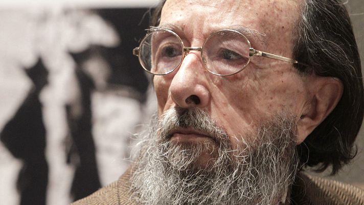 Telediario 1 - Juan Eduardo Zúñiga, 100 años y nuevo libro