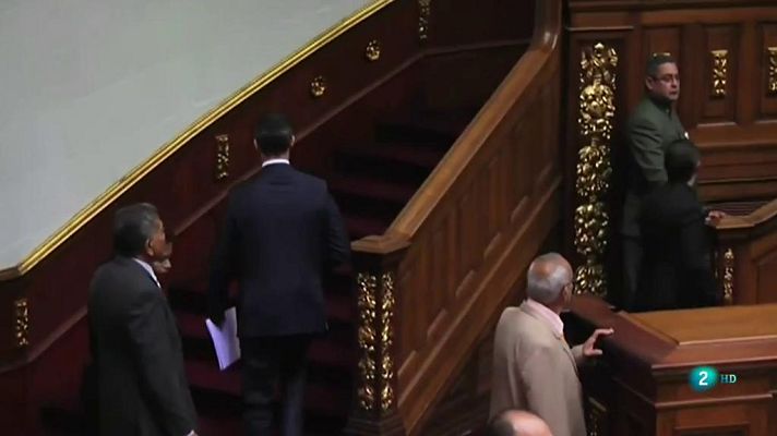 La 2 Noticias - Doble legitimidad en Venezuela