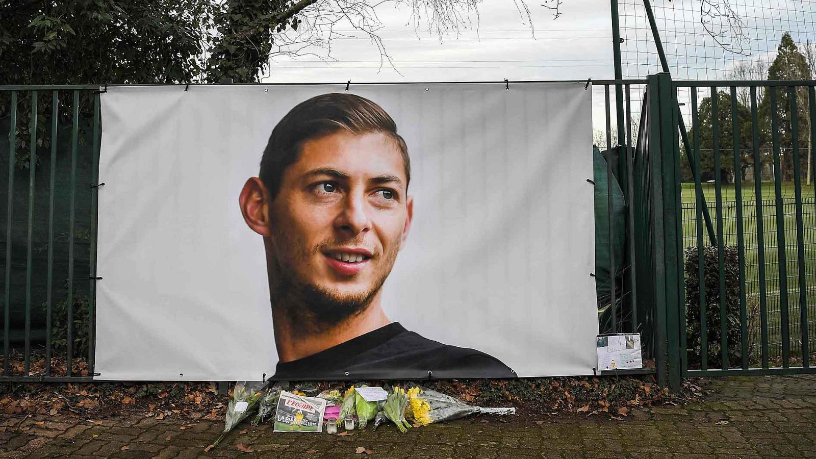 Se suspende la búsqueda de Emiliano Sala - RTVE.es | Ver