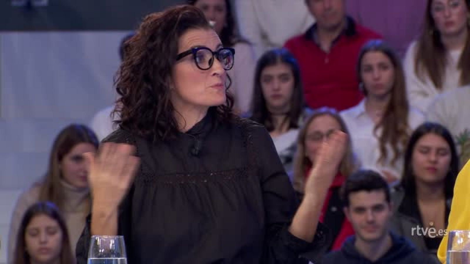 Lo Siguiente - Silvia Abril nos presenta "Bajo el mismo techo" - Lo siguiente | Ver