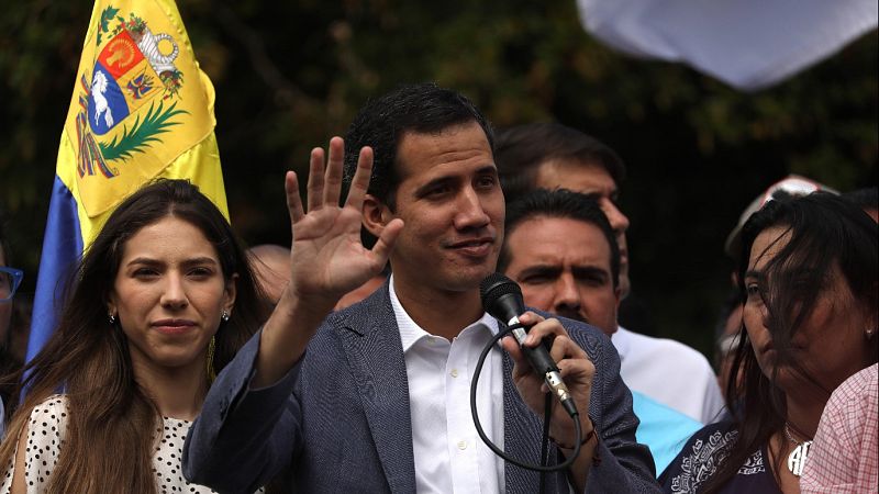 Informe Semanal - Un país, dos presidentes