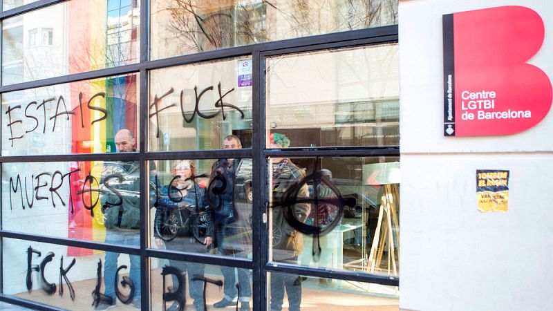 Investigan un ataque a un centro LGTBI de Barcelona