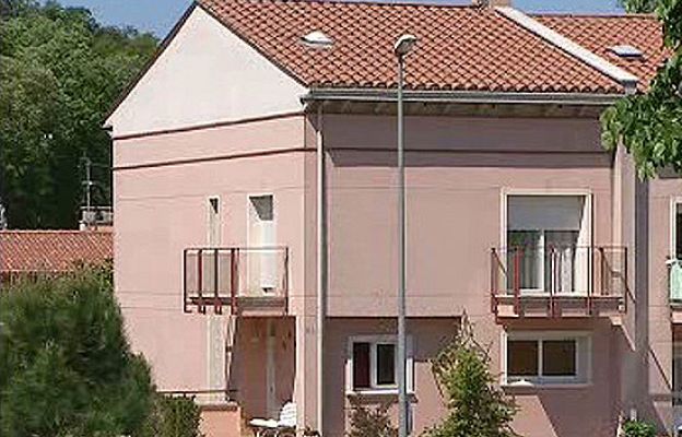 Ciencia y tecnología en Rtve.es - Una familia, aislada en Girona