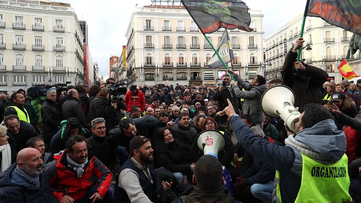 Telediario 1 - Telediario 2 en 4' - 29/01/19