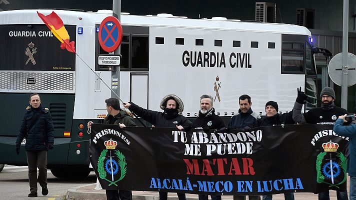 Telediario 1 - Los presos del 'procés' son trasladados a cárceles de Madrid para el juicio