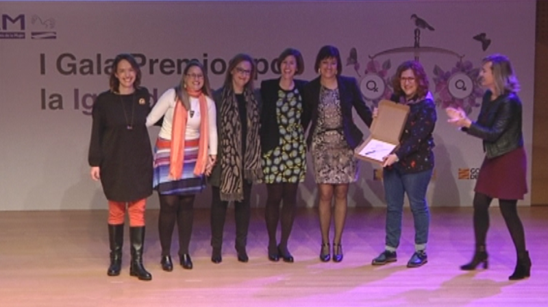 Lab24 - 11F, mujeres con mucha ciencia