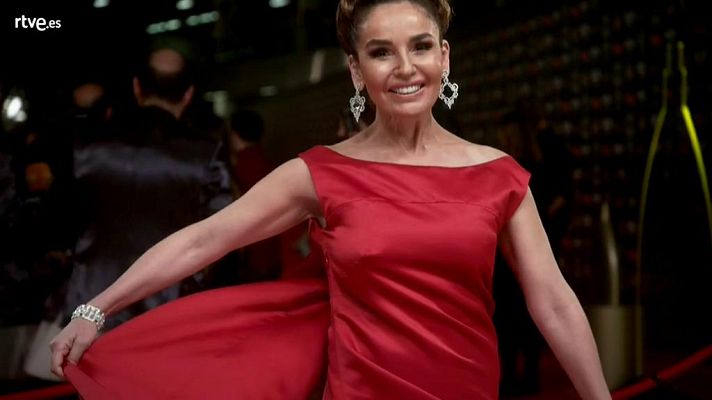 Premios Goya - Blanca Marsillach en la cámara glamur