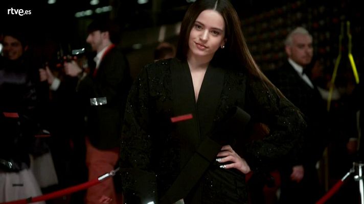 Premios Goya - Rosalía en la cámara glamur