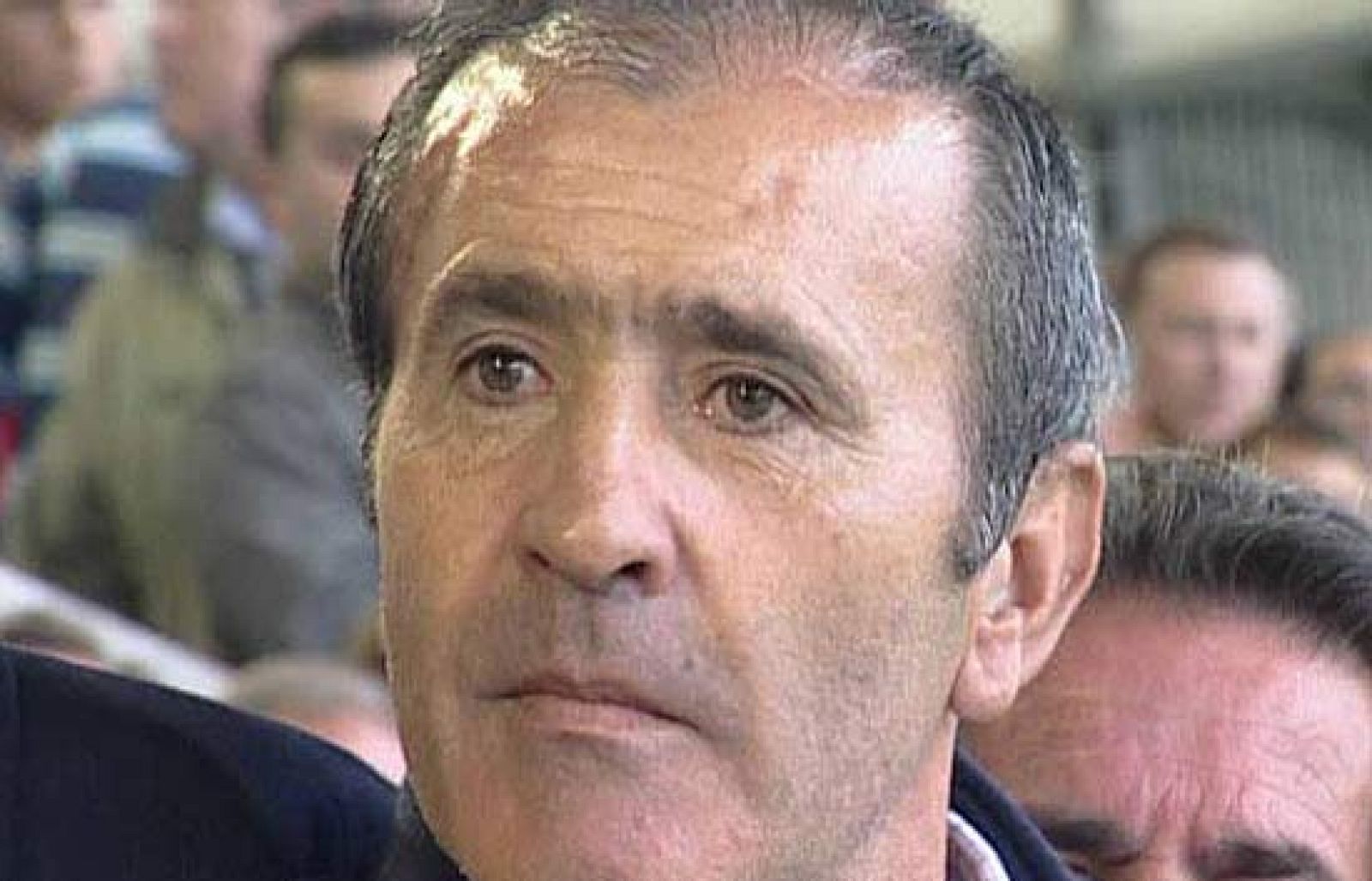 El Sardinero ha recibido con aplausos a Severiano Ballesteros, que ha acudido al encuentro entre el Racing y el Almería.