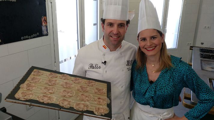 Aquí la Tierra - Galletas crujientes ¿de manitas de cerdo?