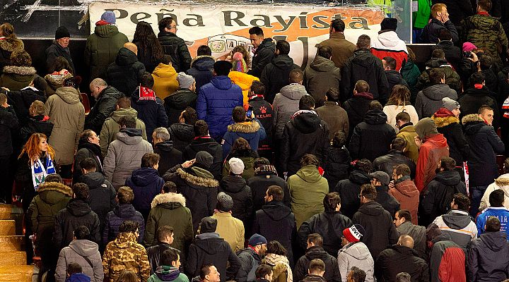 Telediario 1 - Los aficionados del Rayo y del Leganés protestan por los horarios