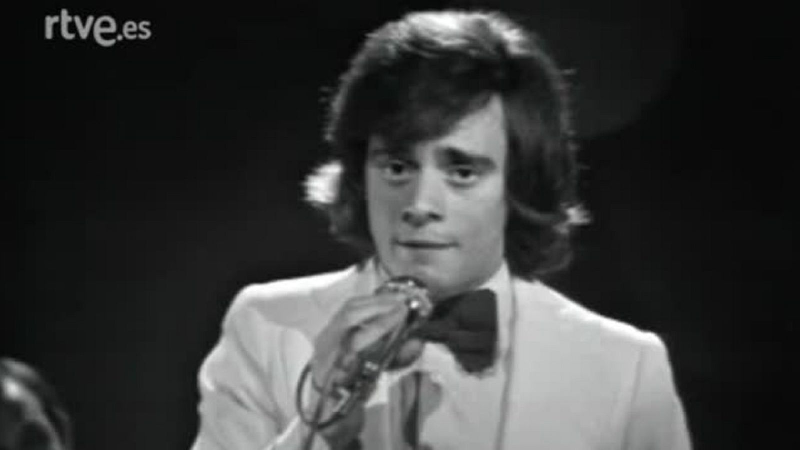 Luces en la noche - Fórmula V - Eva María | Ver