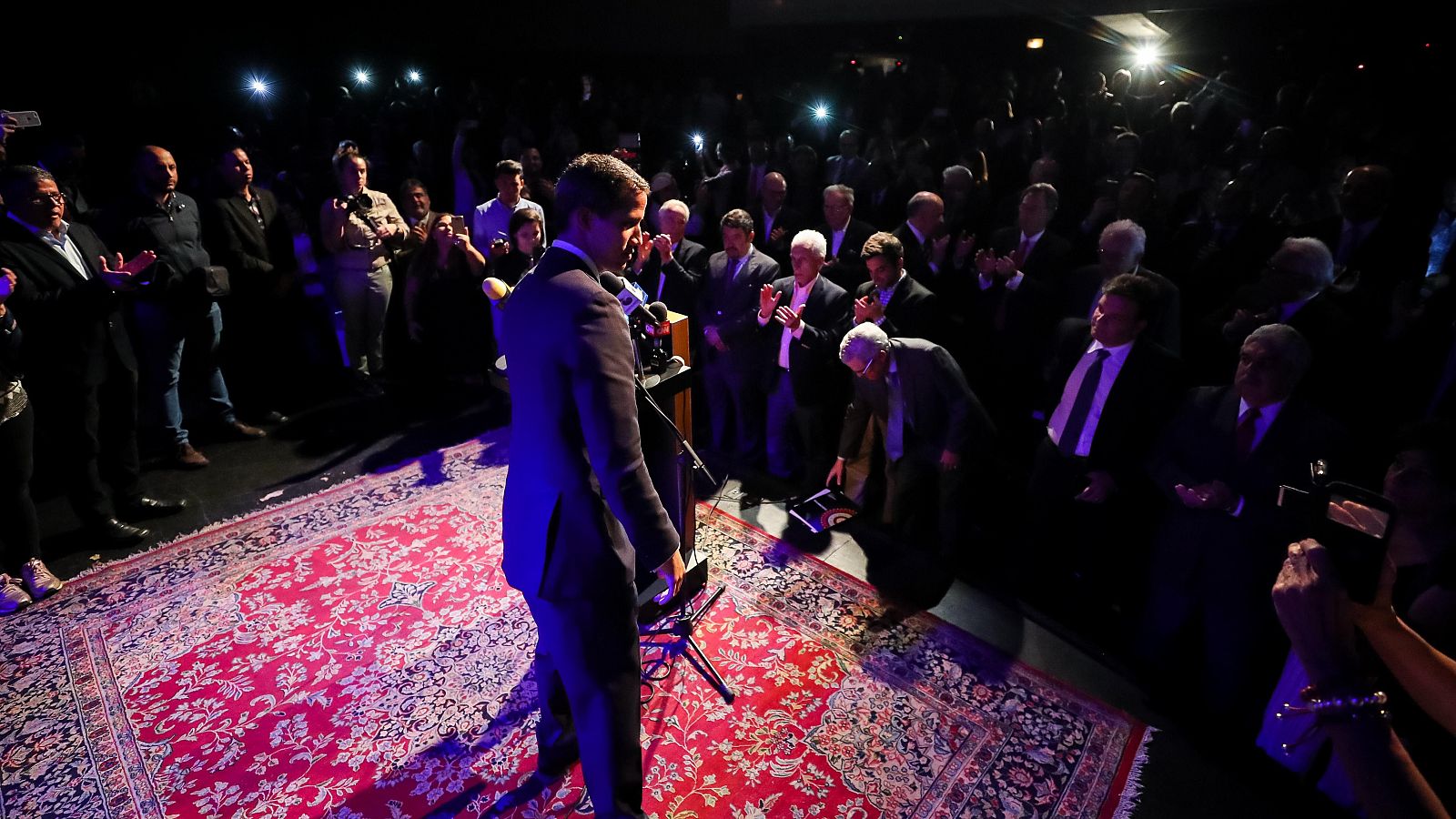 Las dudas y dilemas de la representación de Guaidó en el exterior | Ver