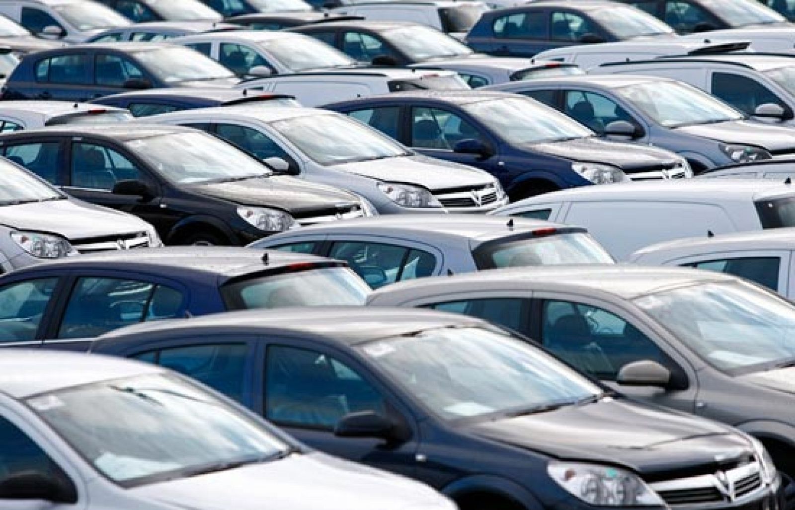 En Navarra la compra de coches recibe una ayuda directa de 1.200 euros | Ver