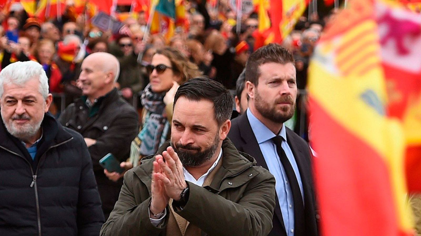 Vox: "Volvemos a Colón para denunciar la traición de un Gobierno ilegítimo y mentiroso"