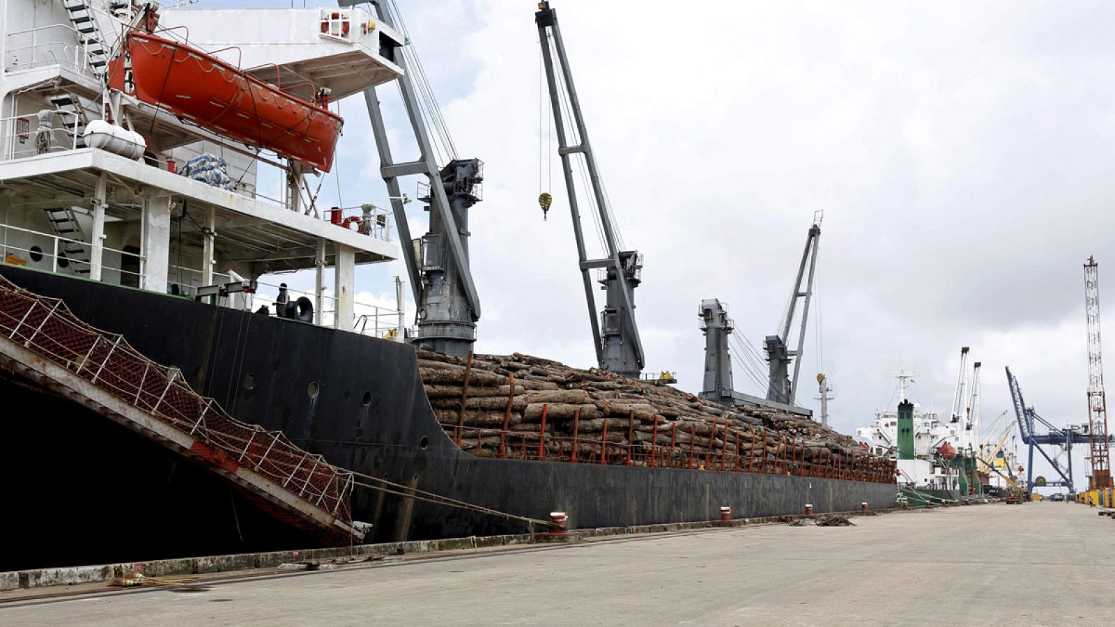 En la última década se ha triplicado el número de empresas españolas que exportan sus productos