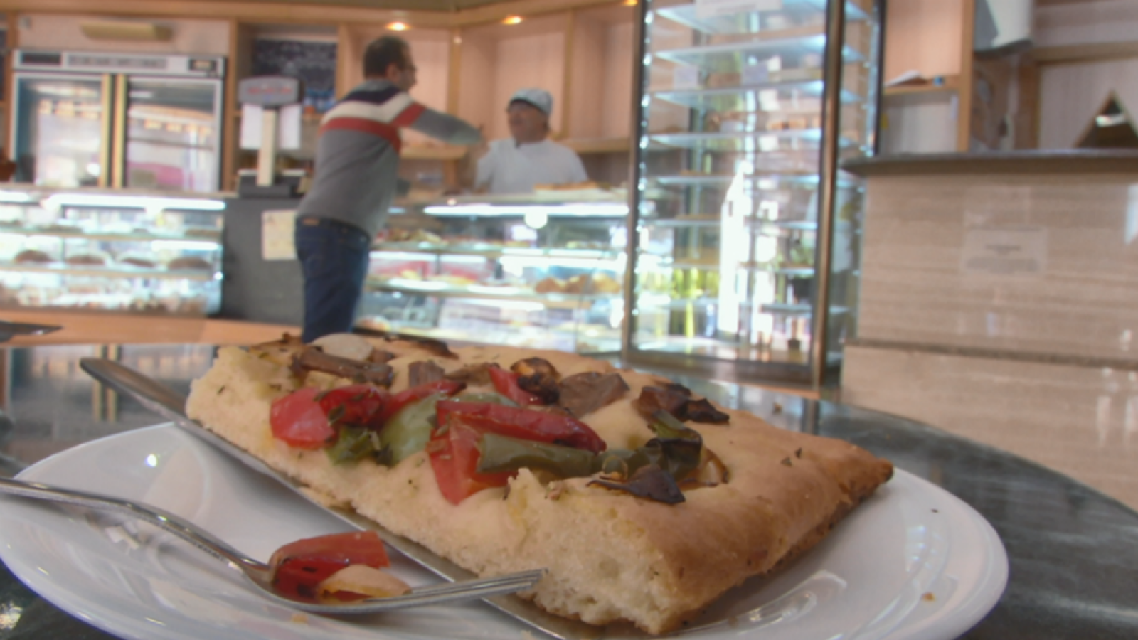 La coca de boquerones de Crevillent