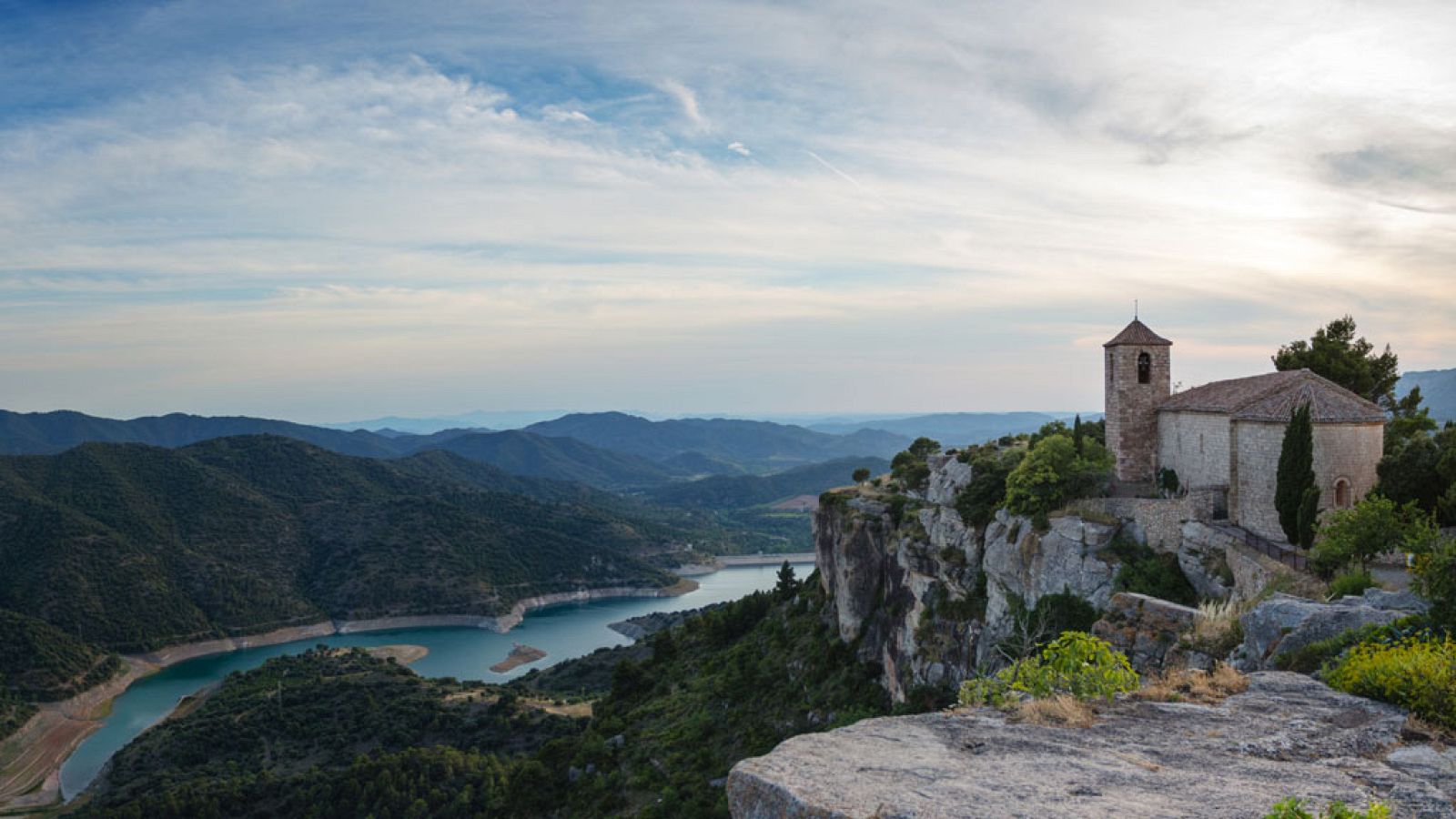 Intervalos de viento fuerte en Tarragona, interior norte de Castellón, nordeste de Girona y Menorca - El tiempo | Ver