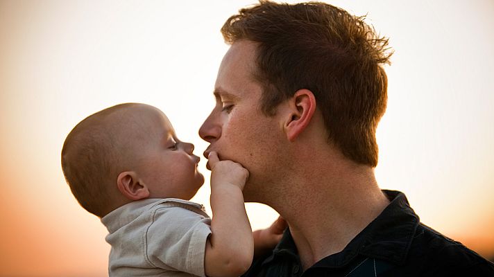 Telediario 1 - La subida de salario mínimo y pensiones se mantienen