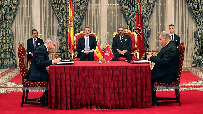 Telediario 1 - España y Marruecos firman casi veinte acuerdos en la visita de los reyes a Rabat